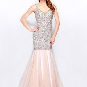 Primavera mermaid gown